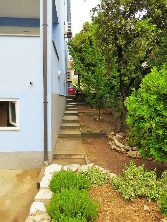 Apartment Ferienwohnung Modra Kuca Mandre